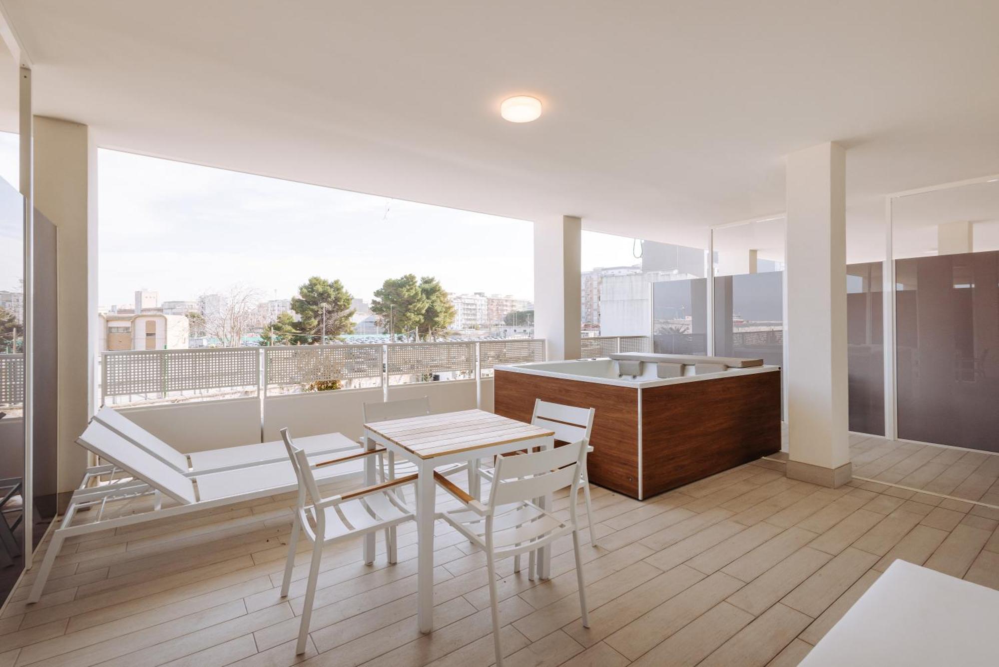 Marisabella Suite Spa 3 Bari Buitenkant foto
